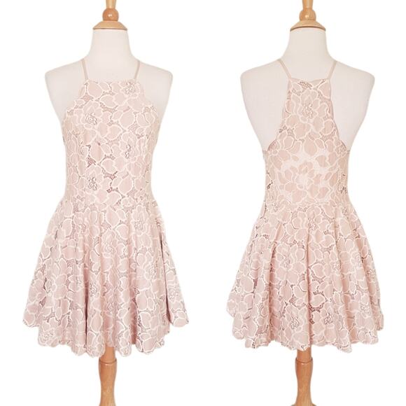 Tularosa Cyrus Lace Dress Pale Blush Fit And Flare Halter Neck Mini Size Small - Picture 5 of 13